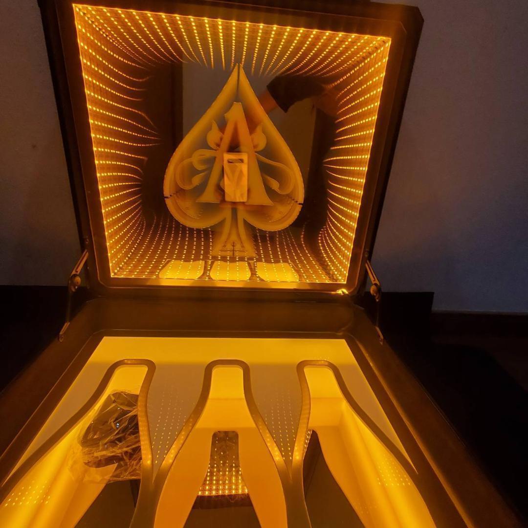 アルマンド ケース ディスプレイ アタッシュ ライト シャンパン LED