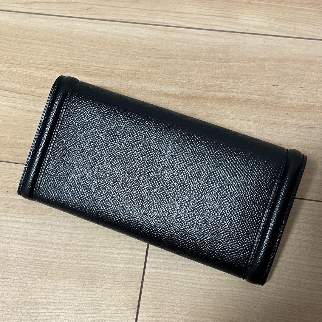 ✨️未使用級✨️ SalvatoreFerragamo ヴァラリボン　長財布　黒
