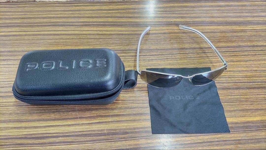 POLICE スポーティーサングラス ケース付き