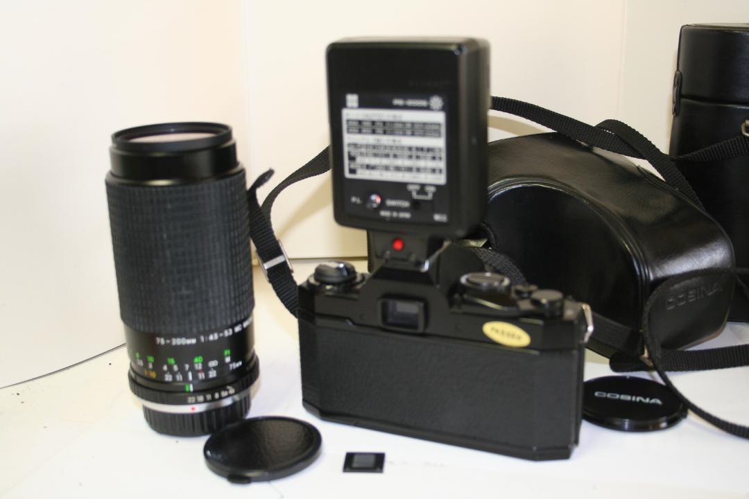 【動作確認済】コシナCT９+純正Wズーム+ストロボ（整理番号：コシナ-１）