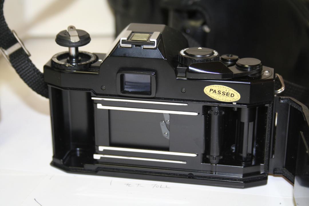 【動作確認済】コシナCT９+純正Wズーム+ストロボ（整理番号：コシナ-１）