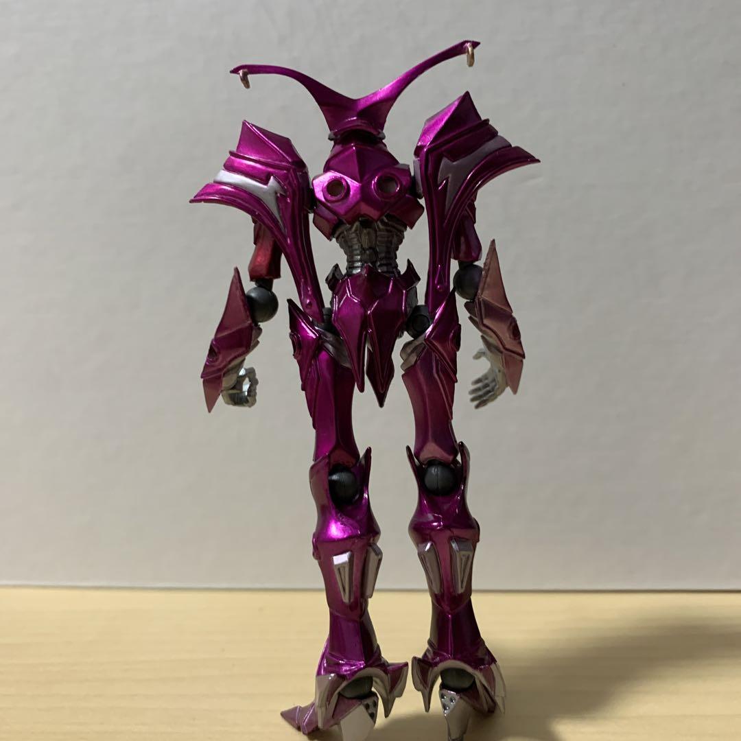 メカ　フィギュア