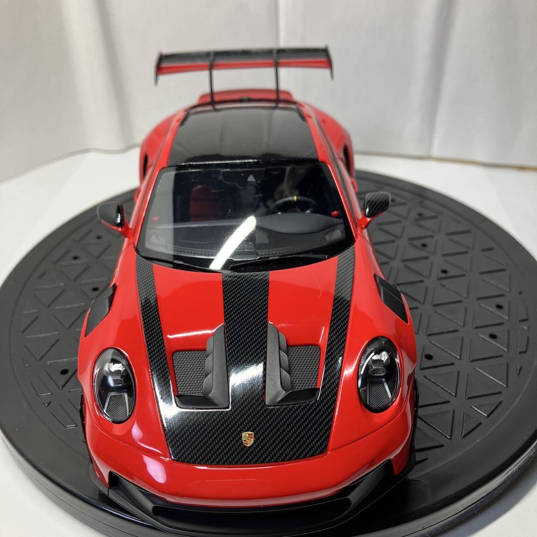 タミヤ1/24ポルシェ911GT3RSプラモデル完成品です。