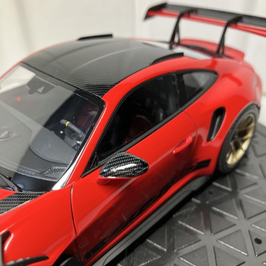 タミヤ1/24ポルシェ911GT3RSプラモデル完成品です。