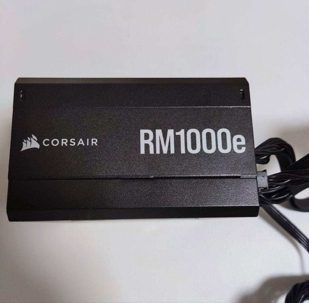 新品同様品電源ユニット ATX3.0 1000W Corsair 80plus金 新品同様品電源ユニット ATX3.0 1000W Corsair 80plus金