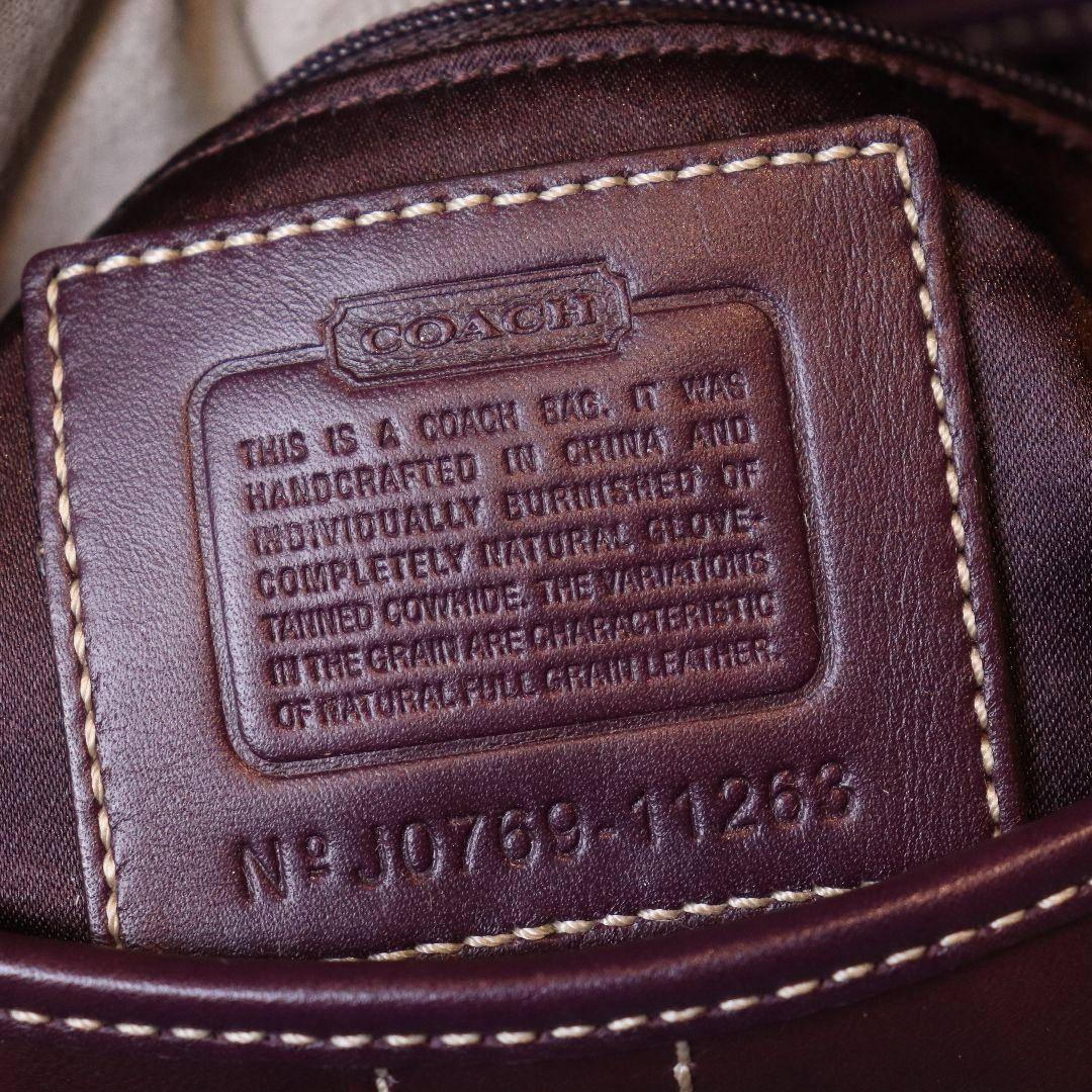 COACH アクセサリーポーチ 紫 ゴールド金具 オールレザー