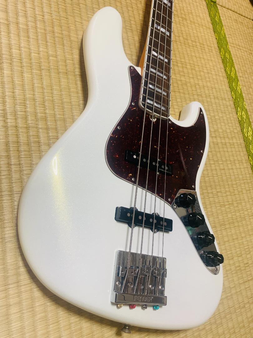 ベース Fender USA American Ultra Jazz Bass