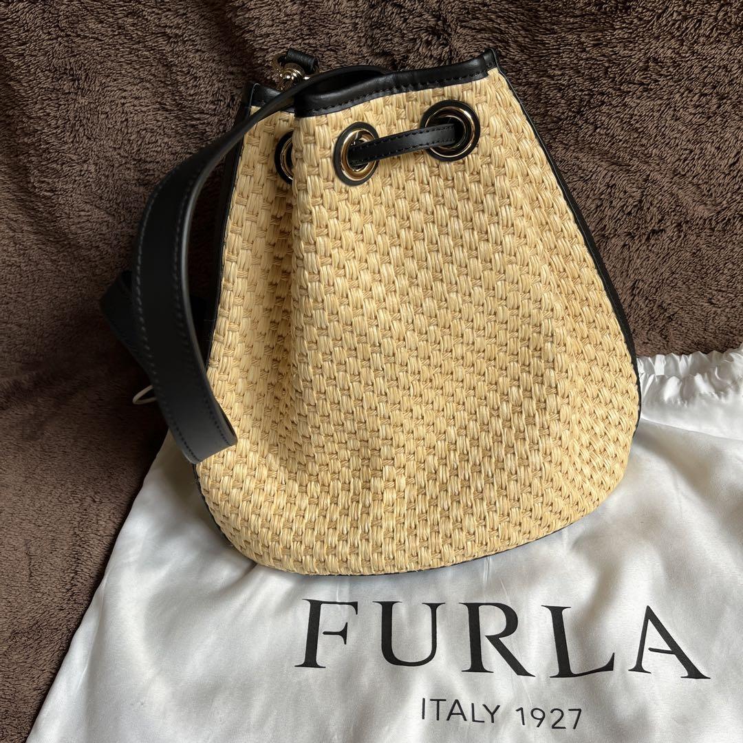 FURLA  カゴバッグ