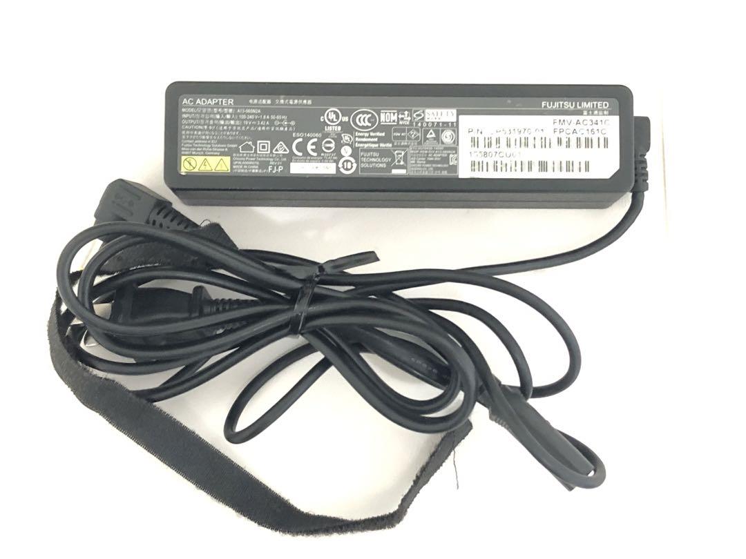 超軽量 LIFEBOOK U939/B 13.3インチ i5/8GB/SSD