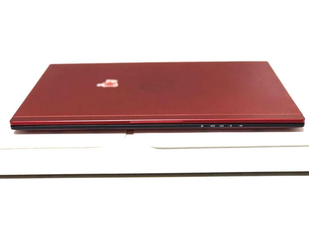 超軽量 LIFEBOOK U939/B 13.3インチ i5/8GB/SSD