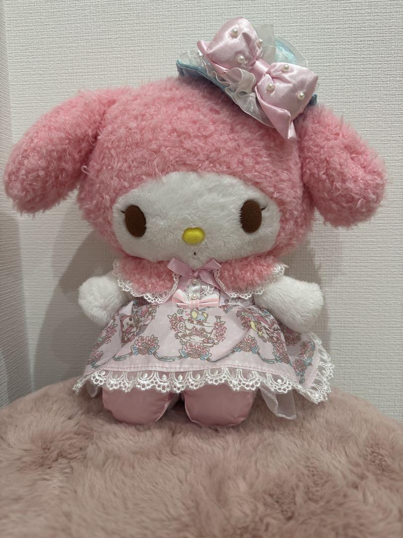 マイメロディ40周年 フリルS ぬいぐるみ