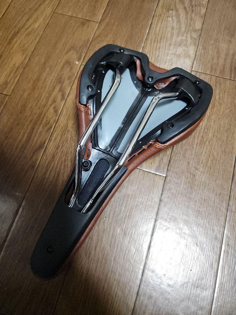 tokyobike MONO サドル& スタンド