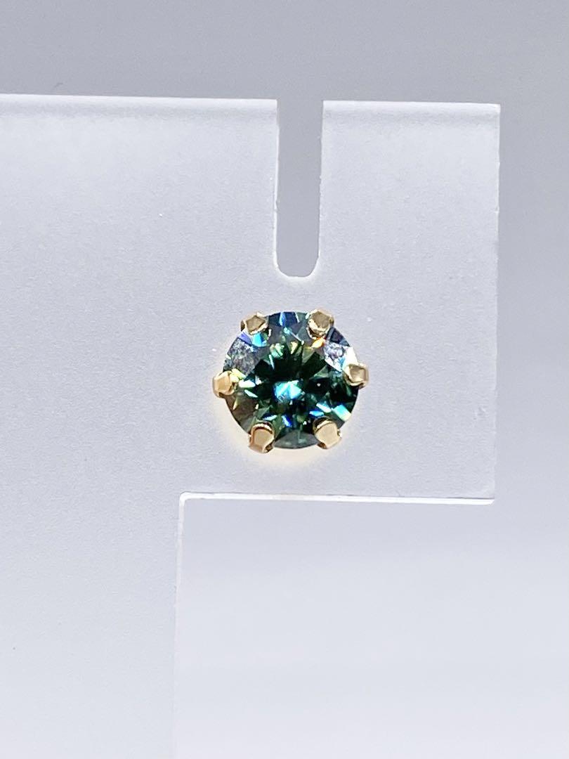 【新品】合成モアッサナイト K10 ピアス