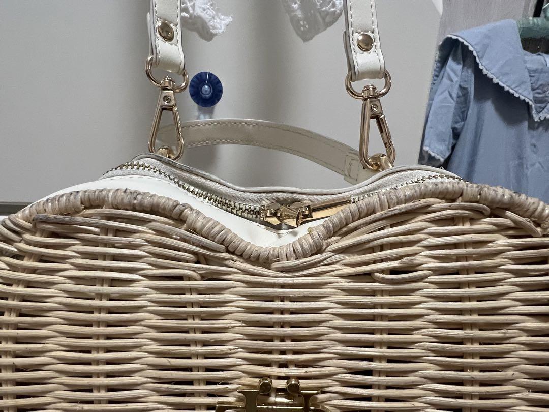 treat ürself Love summer basket bag