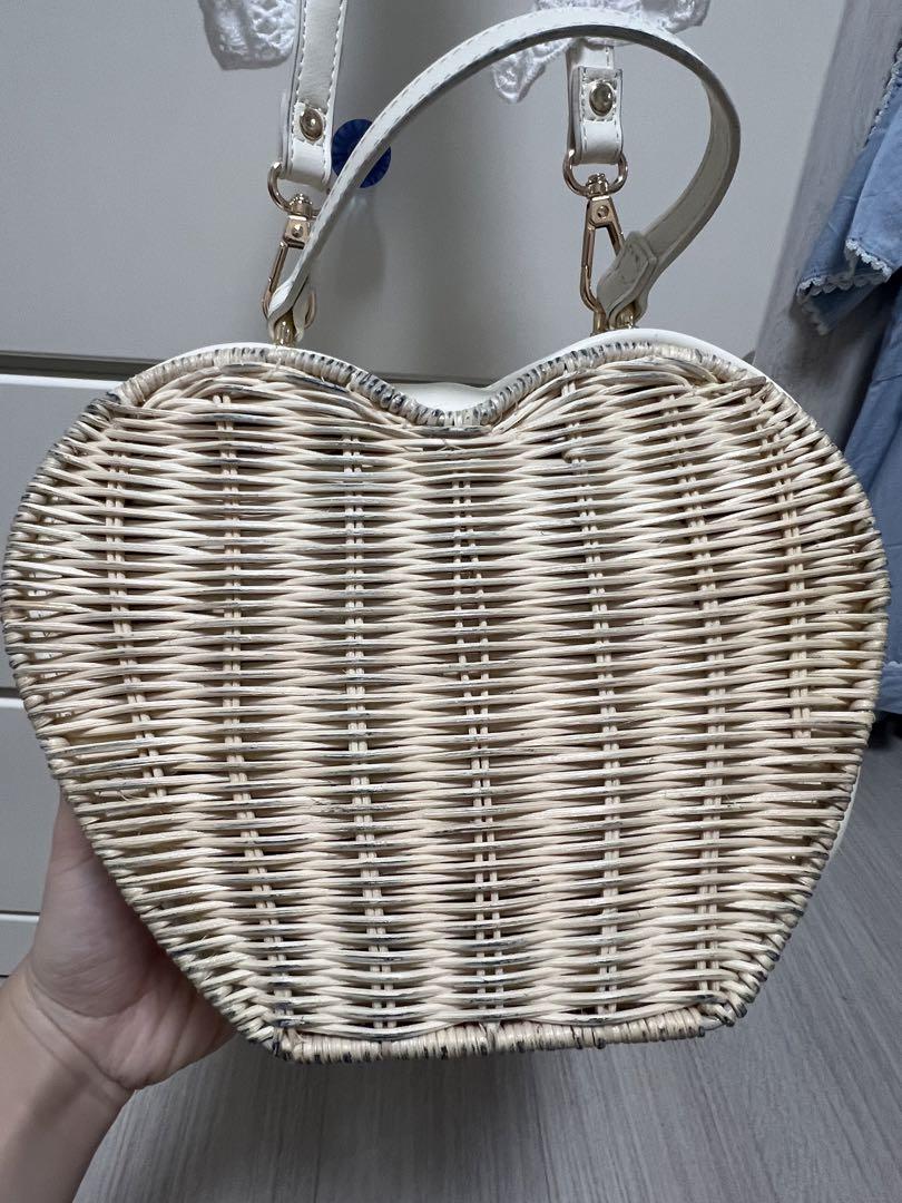 treat ürself Love summer basket bag