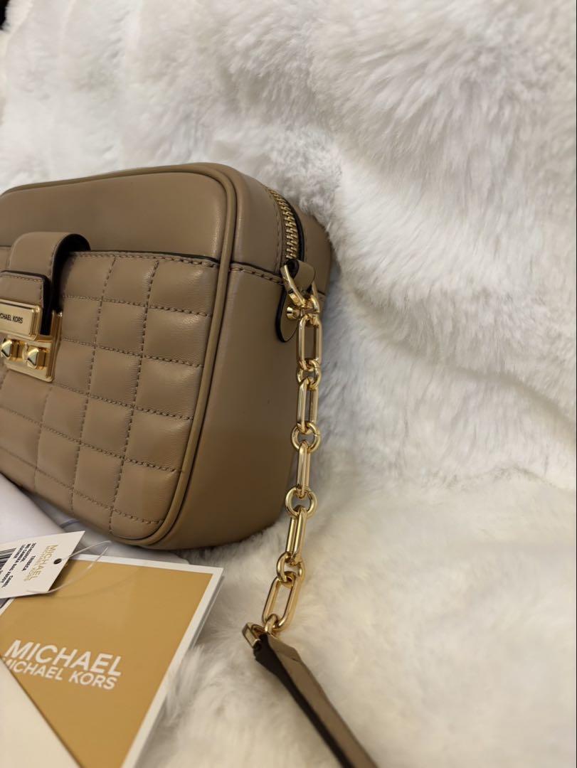 マイケルコースMICHAEL KORS〔ショルダーバッグ〕一回使用のみ超美品‼️