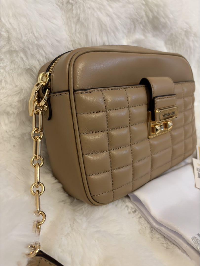 マイケルコースMICHAEL KORS〔ショルダーバッグ〕一回使用のみ超美品‼️