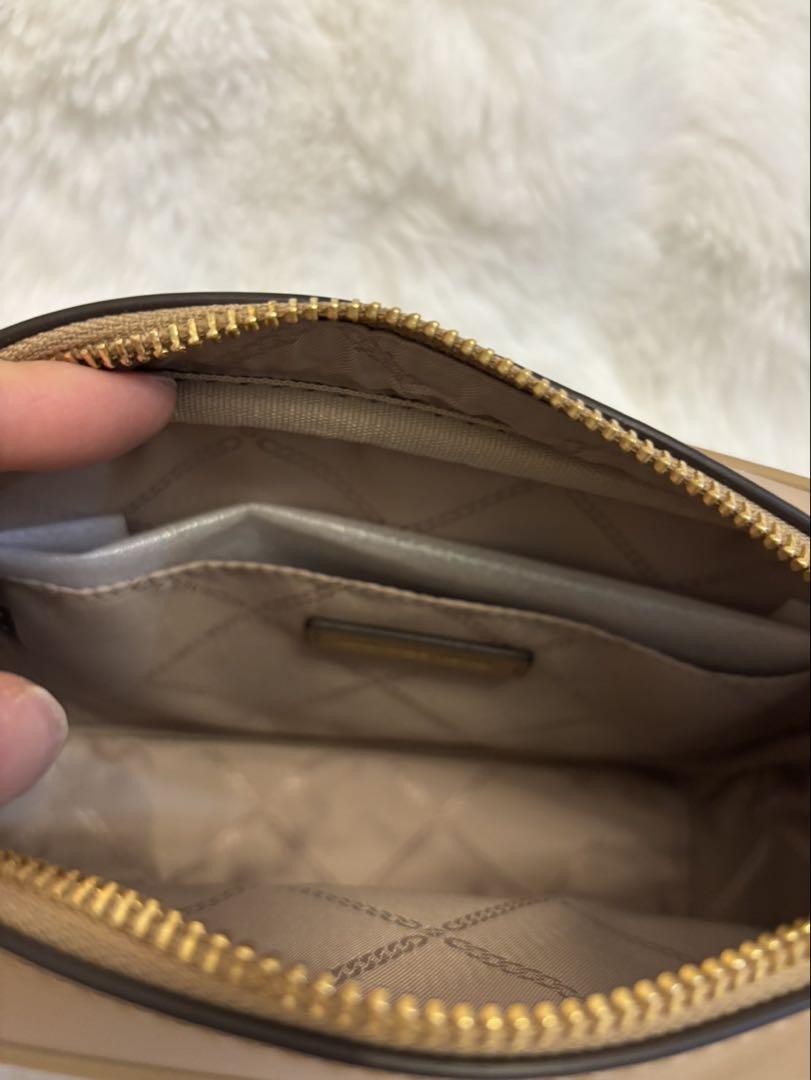 マイケルコースMICHAEL KORS〔ショルダーバッグ〕一回使用のみ超美品‼️