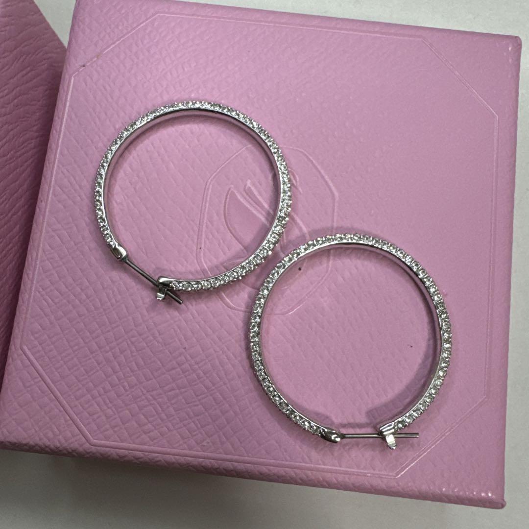 スワロフスキー stoneフープピアス