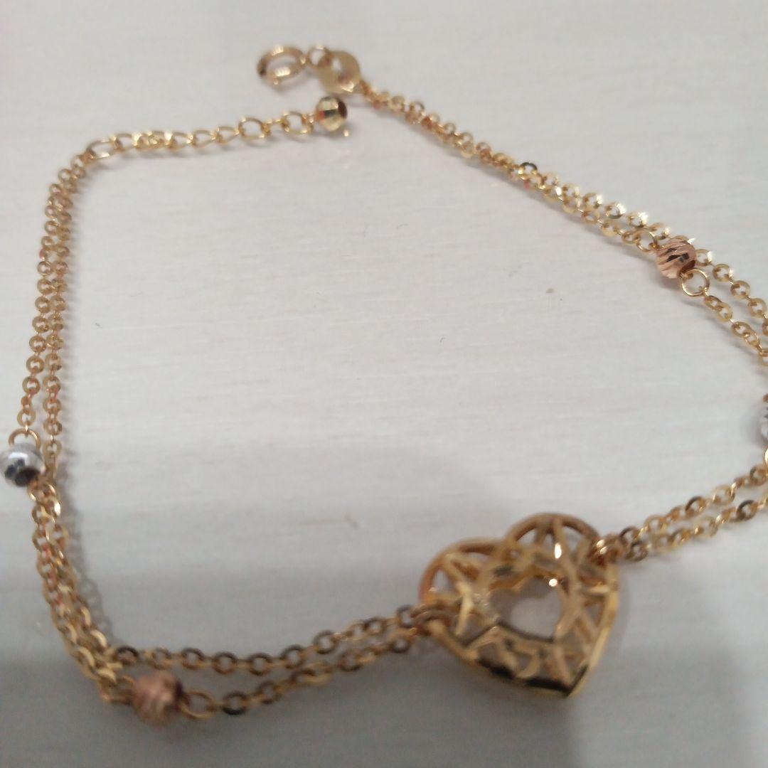 １８金 可愛すぎ　ハートチャーム　750 ２．０グラム