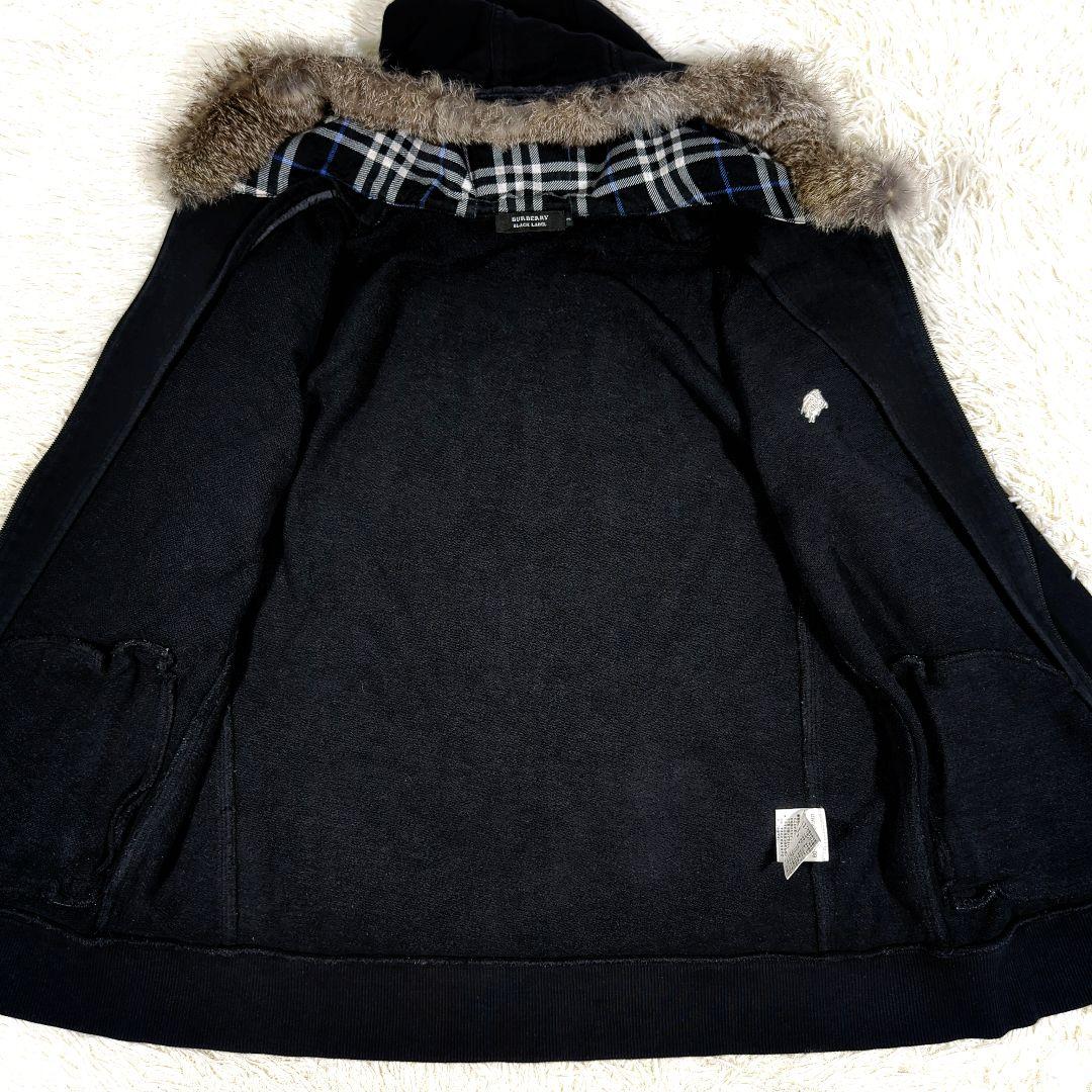 バーバリーブラックレーベル　ラビットファー付き フーディー バーバリーブラックレーベル ラビットファー付フーディ フェード
