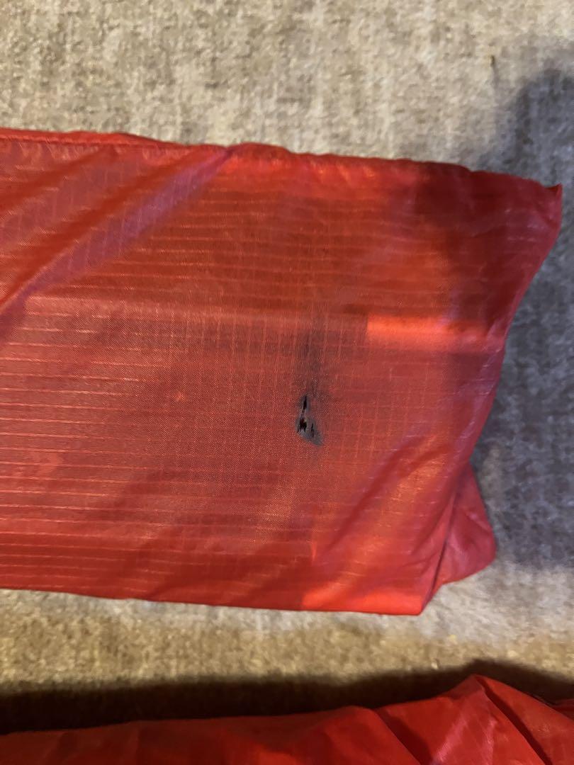 HILLEBERG ヒルバーグ サイボ 3人用　レッド
