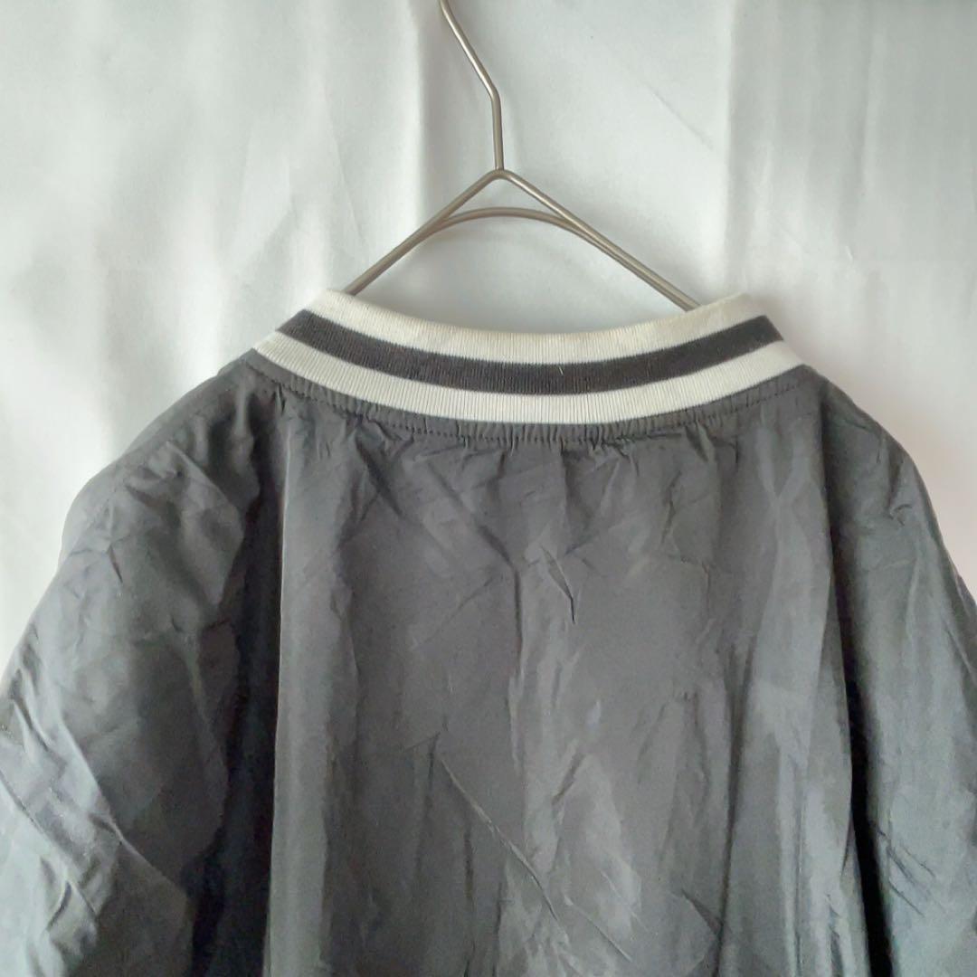 美品✨ブラック スタジャン シンプル 【L】 男女兼用 美品✨ブラック スタジャン シンプル 【L】 男女兼用