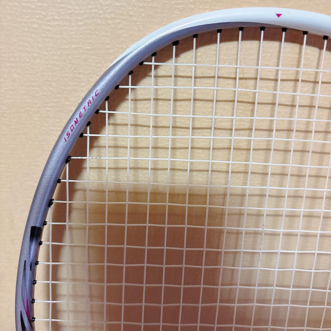 YONEX アストロクス66 4UG6 バドミントンラケットヨネックスアストロクス 66 4UG6 人気