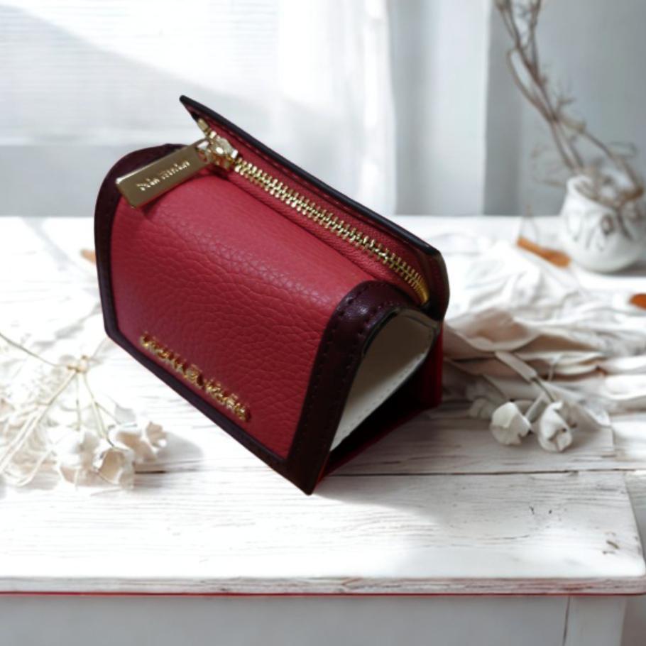 ✨即完売必至のMICHAEL KORS ミニ財布 三つ折り ジップ付き 正規品