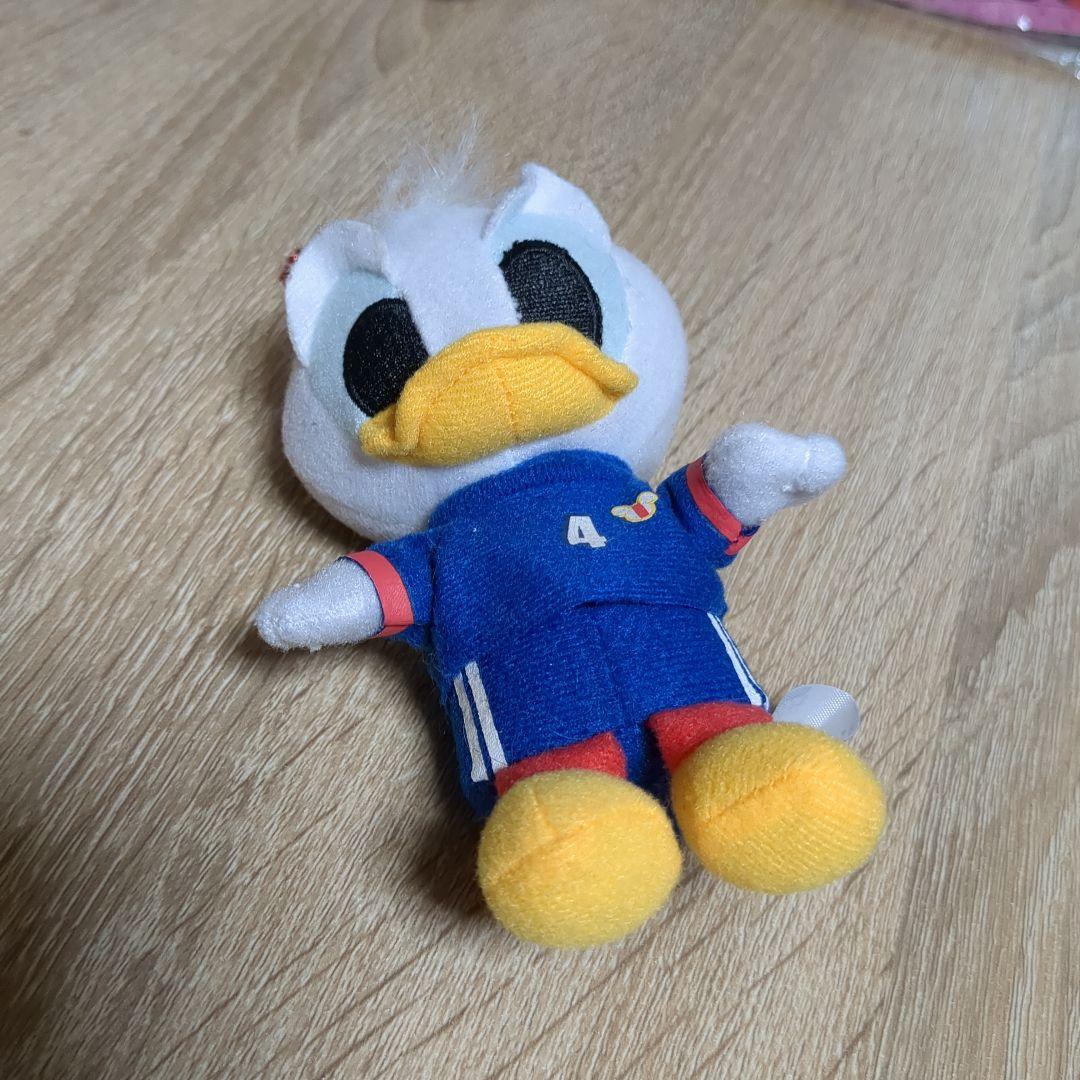 ドナルドダック ぬいぐるみ サッカー衣装
