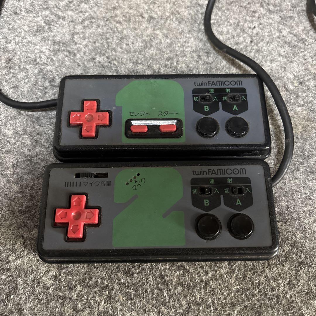 ジャンク扱い】ツインファミコン本体 2台セット - メルカリ