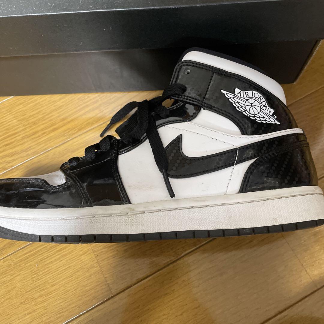 Nike Air Jordan 1 ブラック/ホワイト