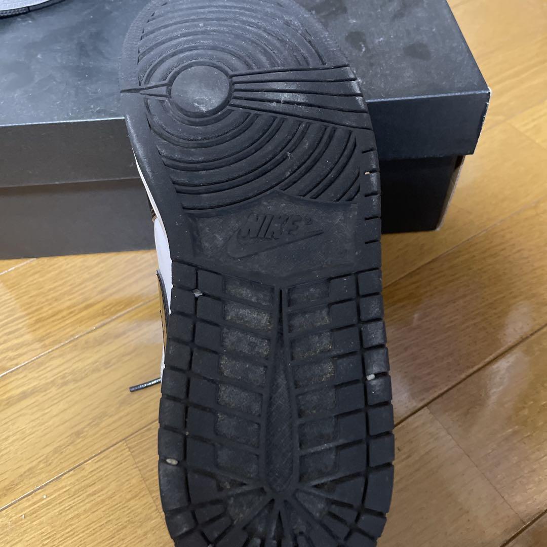 Nike Air Jordan 1 ブラック/ホワイト