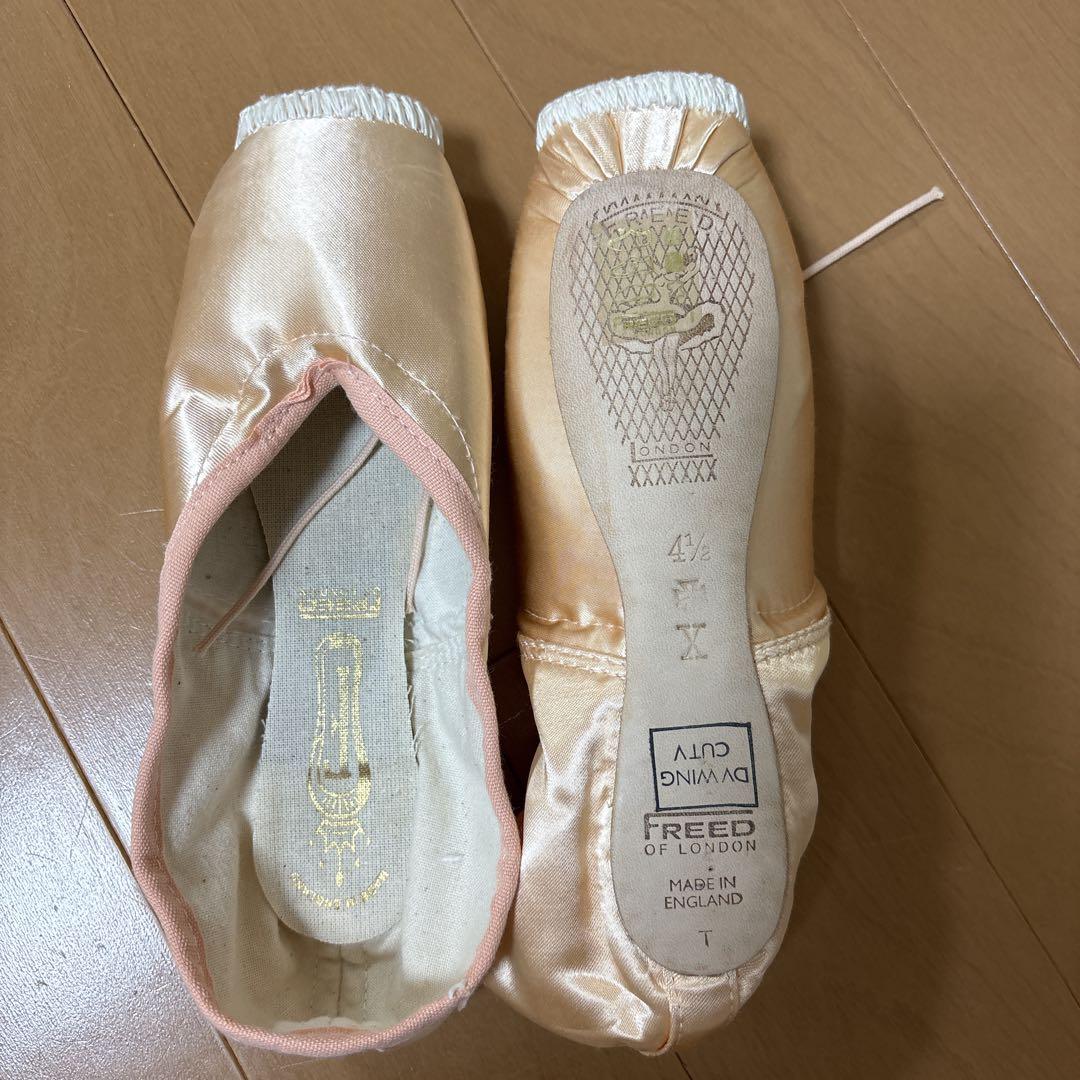 Freed of London トゥシューズ 4.5 x 十　①