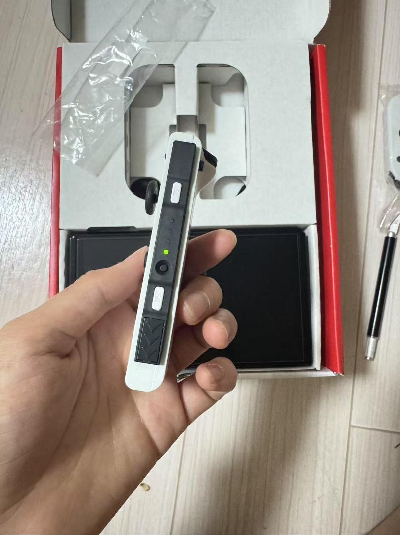 Nintendo Switch 有機ELモデル コントローラー*