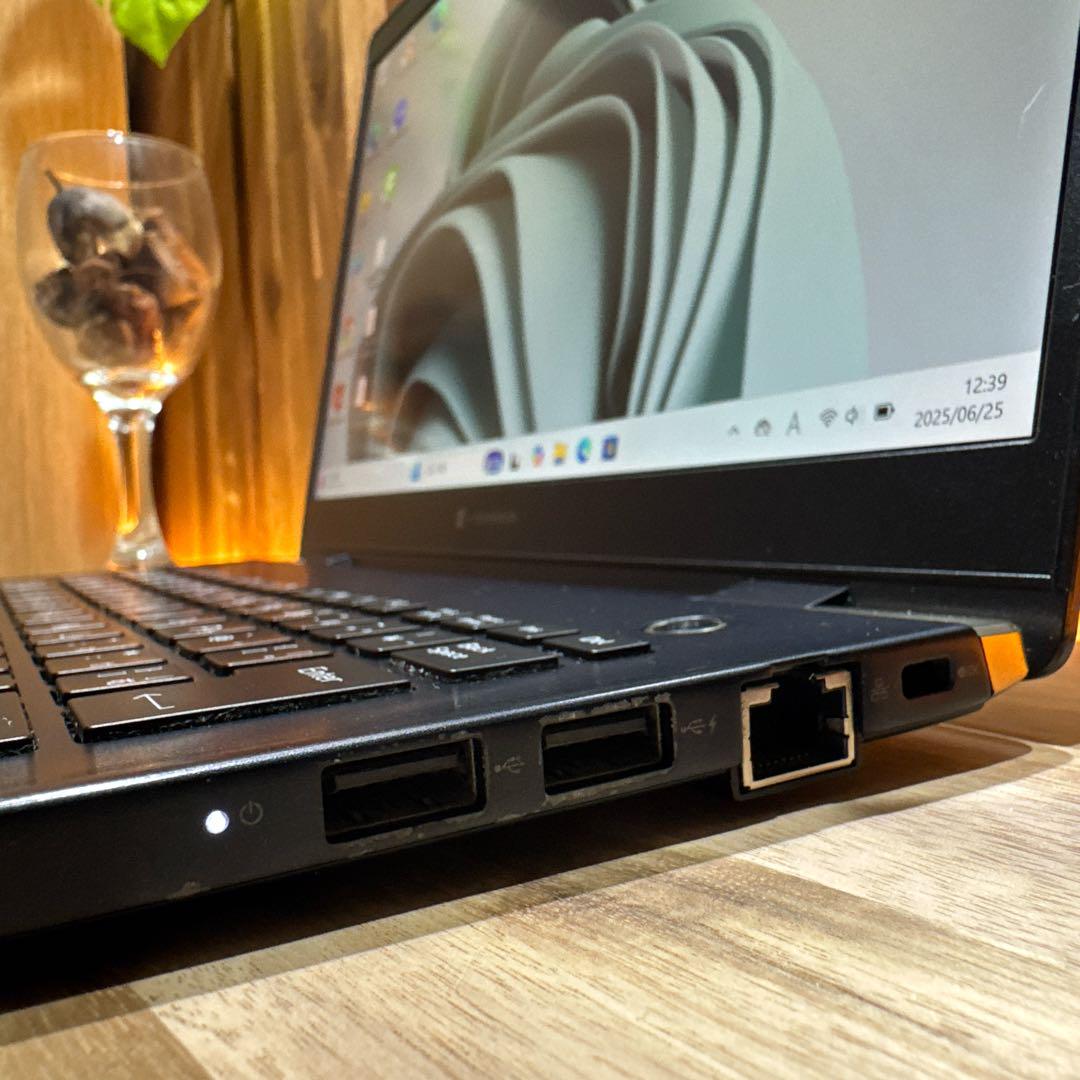 最高峰‼️dynabook G83☘️i7第10世代☘️メモリ16GB☘ノートパソコン