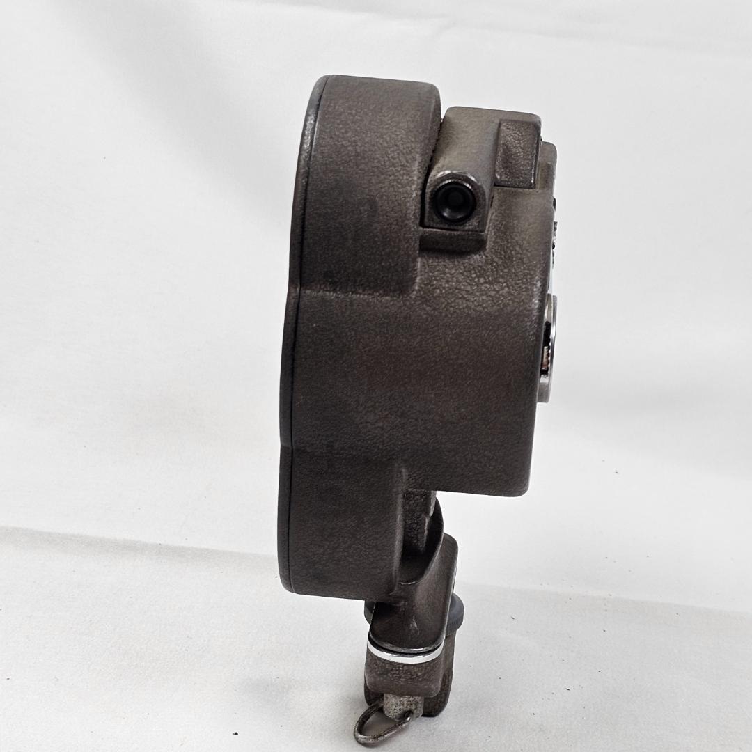 エルモ CINE ELMO 8-AA 8mm ゼンマイ式 シネカメラ - メルカリ エルモ CINE ELMO 8-AA 8mm ゼンマイ式 シネカメラ - メルカリ