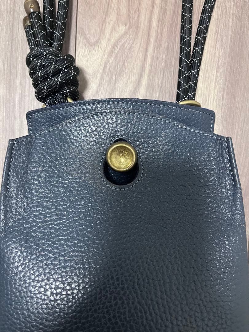 【値引き可能】TOFF&LOADSTONE/トフアンドロードストーン サコッシュ