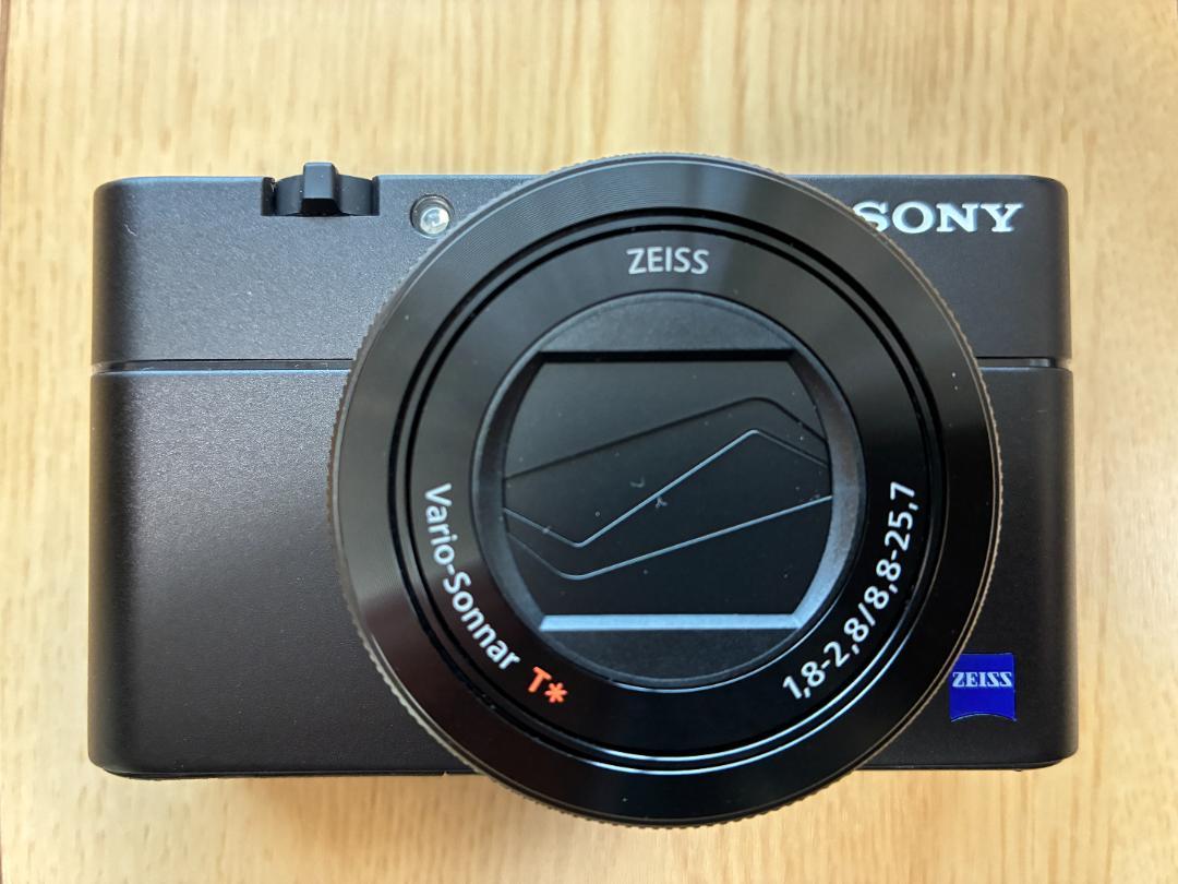 デジタルカメラ SONY Cyber-shot DSC-RX100M5