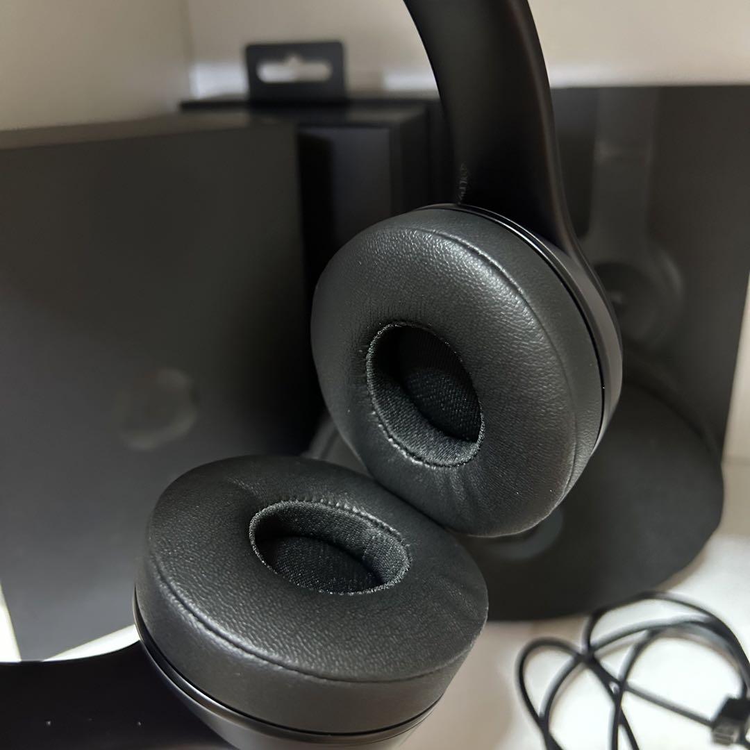 BEATS ヘッドホン