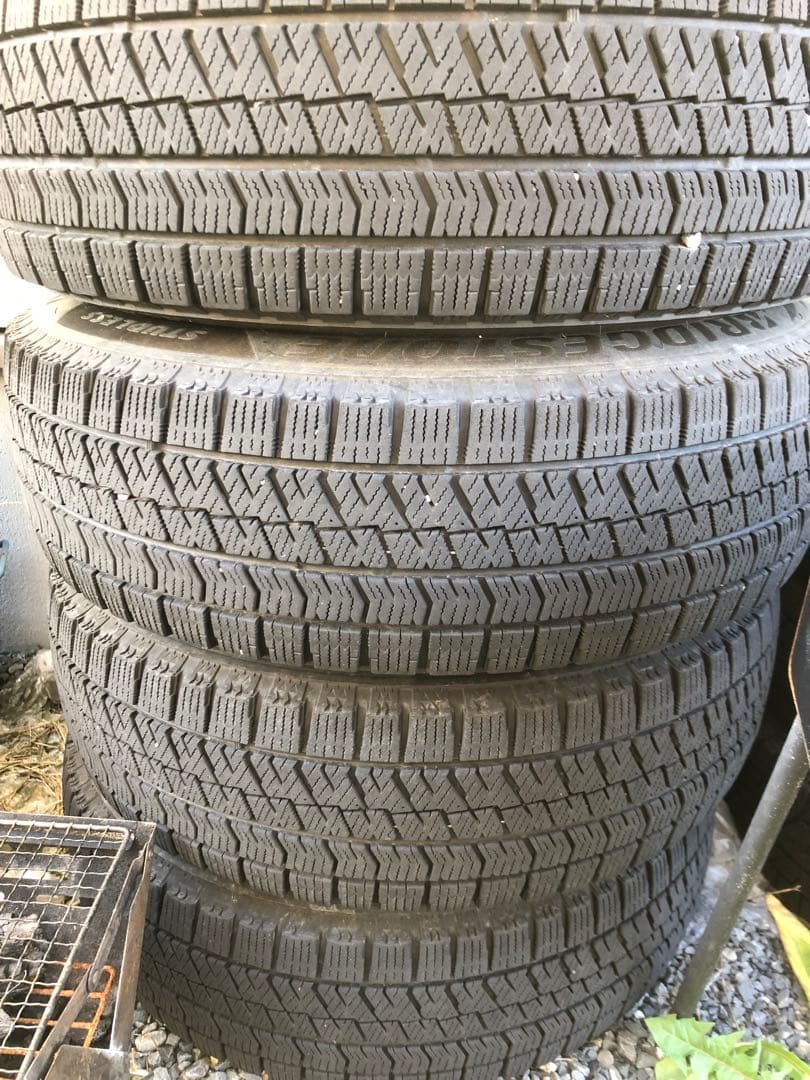 14インチ ホイールとタイヤ4本セット スタッドレス BS 14インチ ホイールとタイヤ4本セット スタッドレス BS