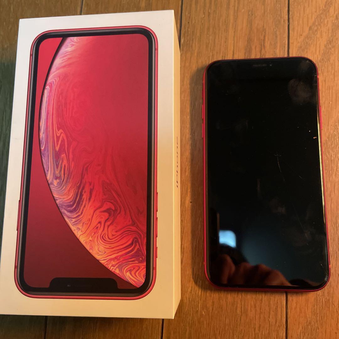 iPhoneiPhone XR 64GB レッド　au