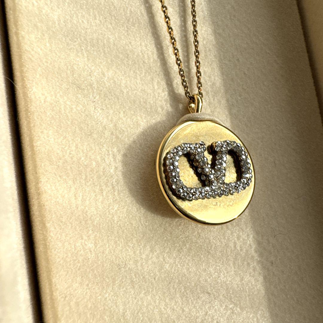 付属品完備 ヴァレンティノVALENTINO ストーン付 ネックレス 付属品完備 ヴァレンティノVALENTINO ストーン付 ネックレス