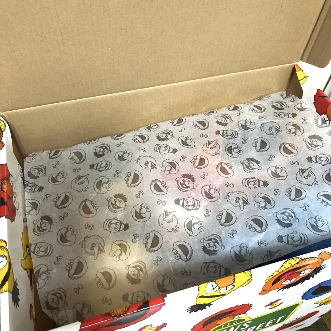 ユニクロ セサミ コンプリートボックス KAWS SESAME ぬいぐる 5
