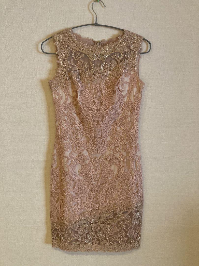 ◇【タダシショウジ】ノースリーブタイトドレス　刺繍　パーティー　フォーマル タダシ ショージ TADASHI SHOJI ノースリーブ ミディアム ドレス