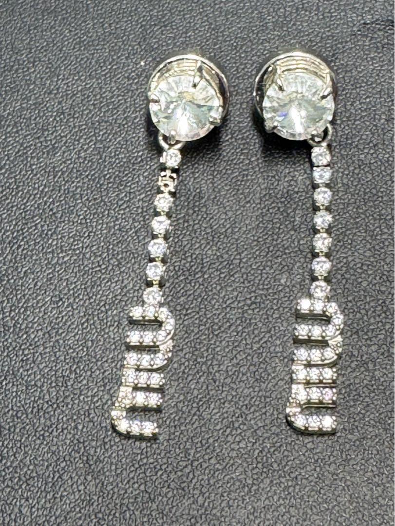 MiuMiu クリスタル付 メタル ピアス