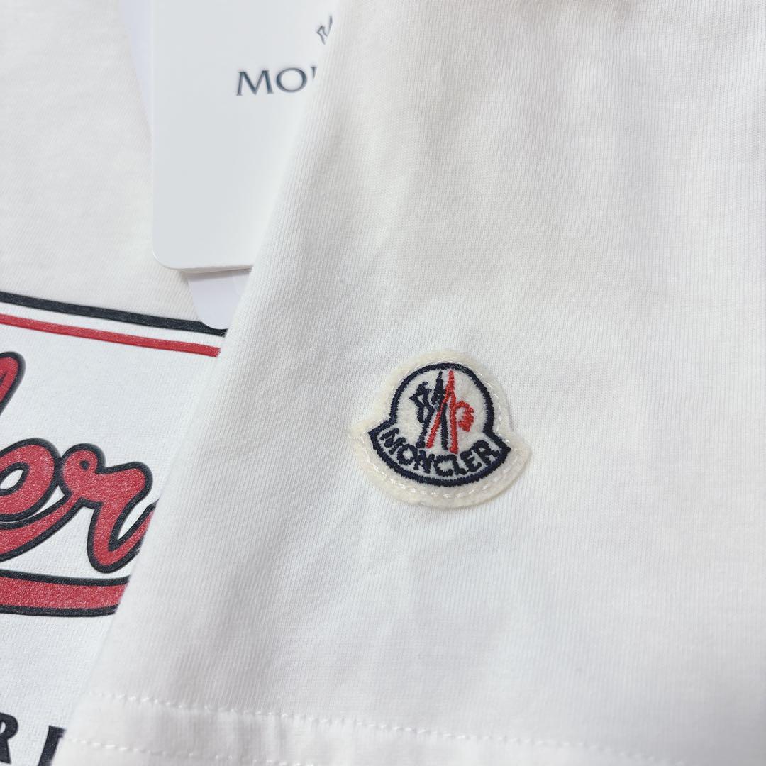 新品　モンクレール　Tシャツ　白　ホワイト