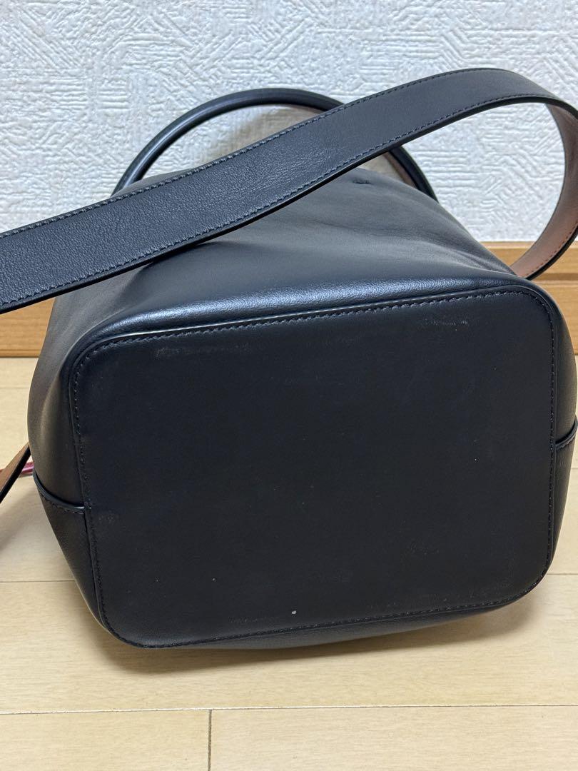 週末限定！フェンディ モントレゾール 8BT309 2WAY ショルダーバッグ