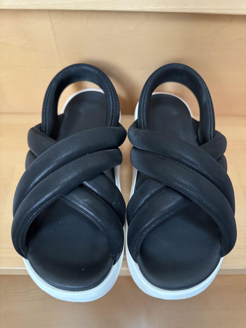 靴 Nike Air Max Isra