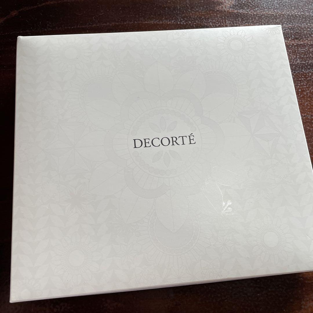 ランチョンマット4枚セット DECORTE - メルカリ